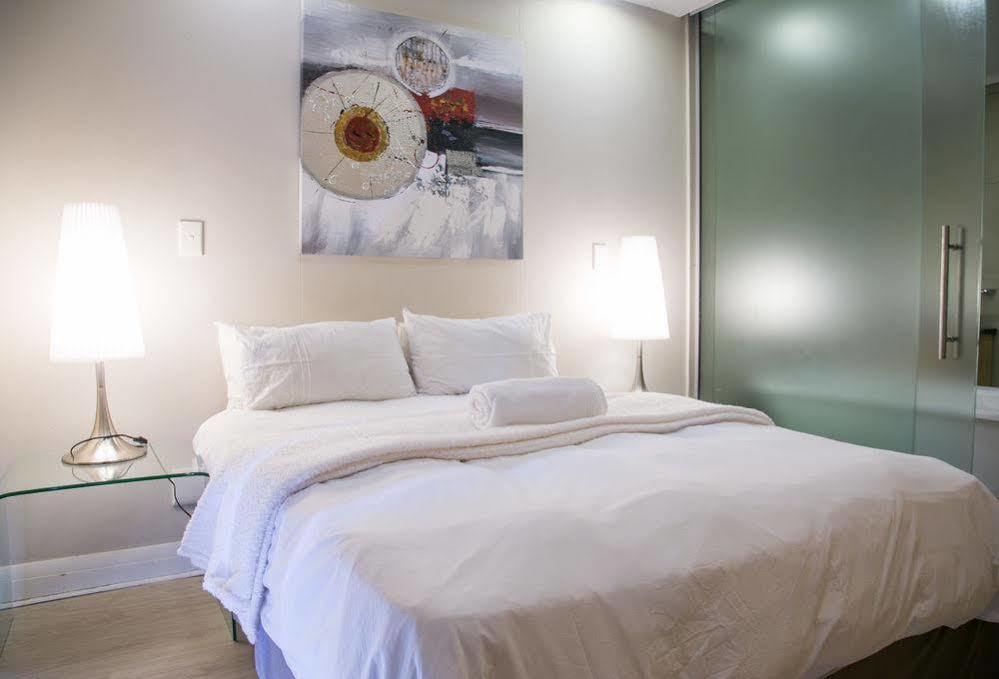 Luxurious Sandton Skye Apartment Exterior foto